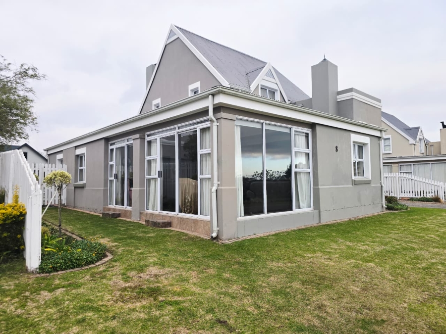 3 Bedroom Property for Sale in Kingswood Golf Estate Western Cape